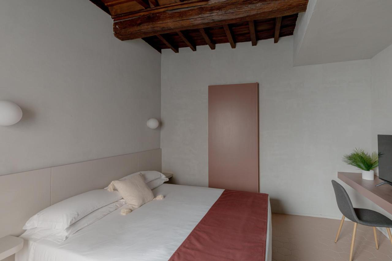 Design Apartment With Private Pool In Campo Dei Fiori 로마 외부 사진